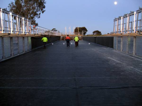 土工膜施工现场