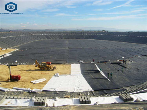 垃圾填埋场防渗土工膜