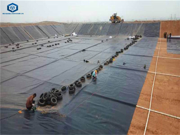 沉淀池施工铺设