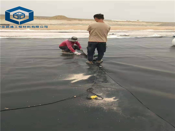 pe防渗膜应用于青海垃圾填埋项目